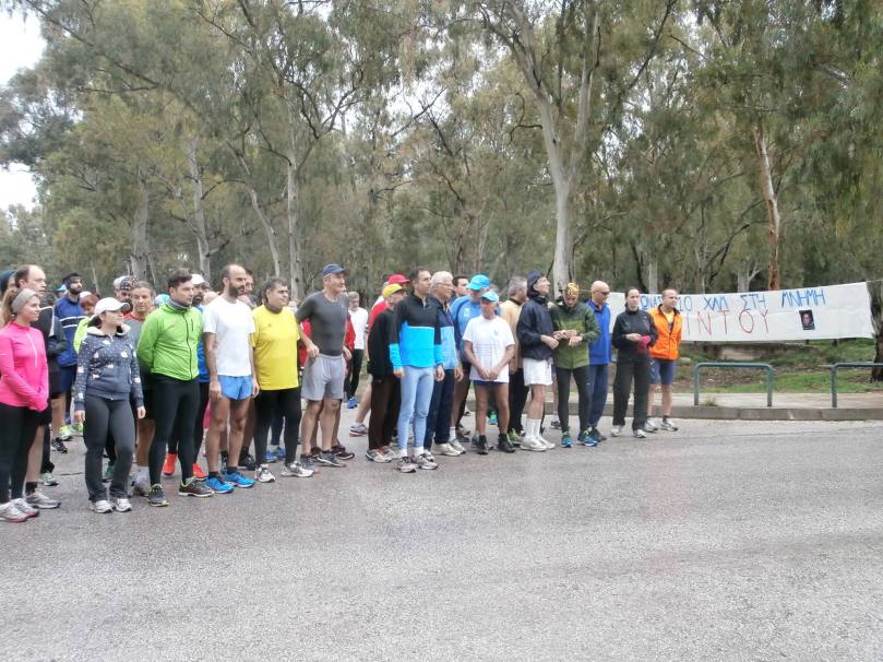 1523249_577280935678787_1370109053_o