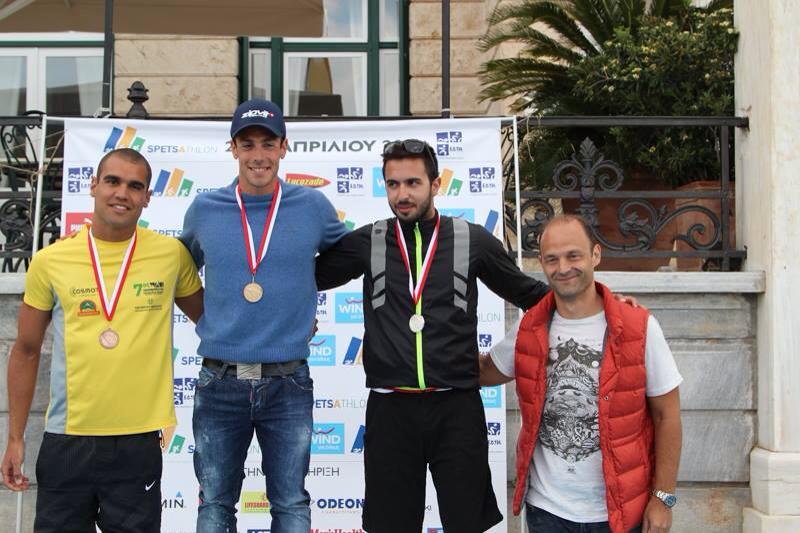 10318598_10202668123878078_691199044_n