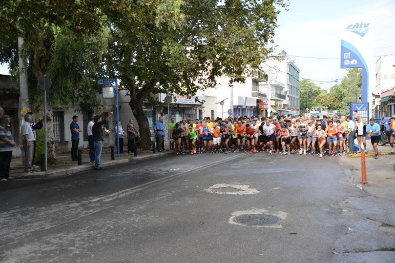Ο Δήμαρχος Φιλαδελφειας-Χαλκηδόνας δίνει την εκκίνηση
