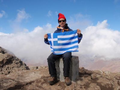 cf08604d-4fb3-4bc2-90f5-ffdaf6700bb2